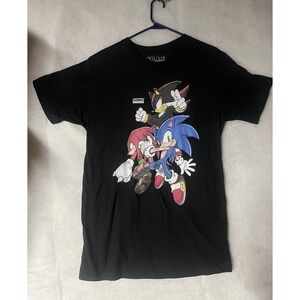 Sonic the Hedgehog Mens Shirt Sonic Shadow and Knuckles Size Medium
